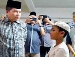 Senyum Sumringah Ketua MPU Aceh Mekar Mendengar Lantunan Ayat Suci Al-Qur'an 6 Senyum Sumringah Ketua MPU Aceh Mekar Mendengar Lantunan Ayat Suci Al-Qur’an