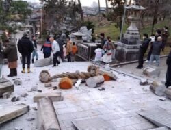 BMKG: Jepang Dilanda Gempa dan Tsunami