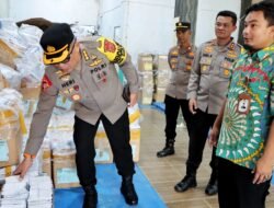 Cek Gudang Logistik Pemilu, Karo Ops Polda Aceh dan Kapolres Aceh Barat Pastikan Pemilu 2024 Aman