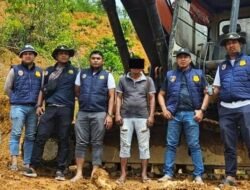 Polda Aceh Amankan Satu Ekskavator Galian C di Aceh Selatan 7 Polda Aceh Amankan Satu Ekskavator Galian C di Aceh Selatan