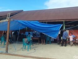 Gegara Ditolak Nyoblos, Warga Sorong Ngamuk Rusak TPS