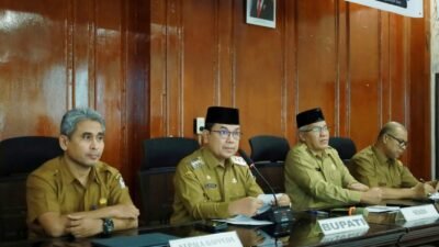 Pj Bupati Aceh Barat Bahas RKPD Tahun 2025 dalam Forum Konsultasi Publik