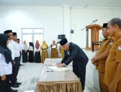 Pj Bupati Aceh Barat Serahkan SK ke 259 PPPK dan 1 CPNS