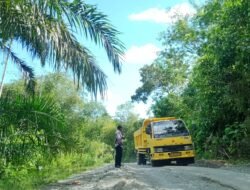 Diduga Hauling Batu Bara PT AJB Sebabkan Jalan Rusak di 6 Desa, Ramli SE: Kita Minta Tanggung Jawab Pj Bupati