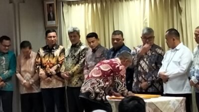 Cegah Praktik Korupsi, Sekda Aceh Barat Tandatangani Komitmen dengan KPK RI