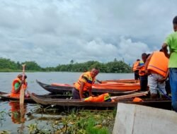 Lomba Perahu Dayung Kano Berakhir, Tim Desa Keub dan Kecamatan Samatiga Sabet Juara