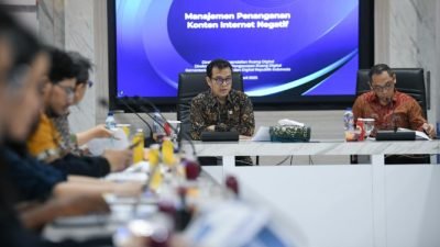 Lindungi Anak di Ruang Digital, Wamenkomdigi Nezar Patria: Platform Digital Perlu Satu Persepsi