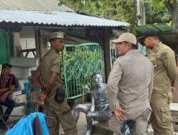Manusia Silver Mulai Muncul di Aceh Besar, Satpol PP dan WH Lakukan Penertiban